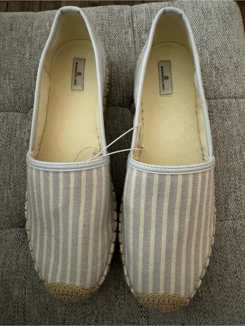 NWOT, Bandolino sparkly blue/ white striped espadrille’s. Size 10.